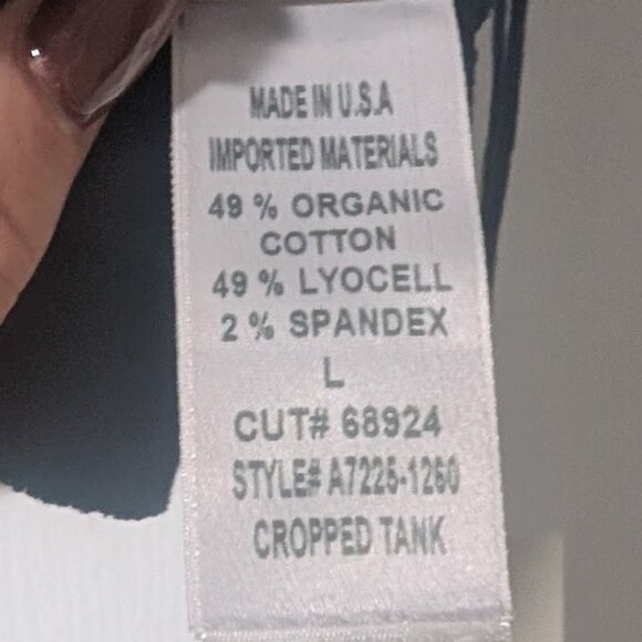 AGOLDE | Cropped Poppy Tank In Black - Picture 9 of 12